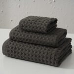 Pure Cotton Honeycomb 32 Bath Towels - Image 6
