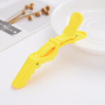 Plastic Positioning Partition Hair Tools Barrettes - Image 4
